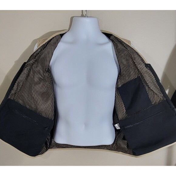 Quaker State Fly Fishing or Photography Vest  Promotional item Size L(?) - Picture 6 of 6